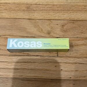Kosas Revealer Super Creamy+ Brightening Concealer with Caffeine&Hyaluronic Acid